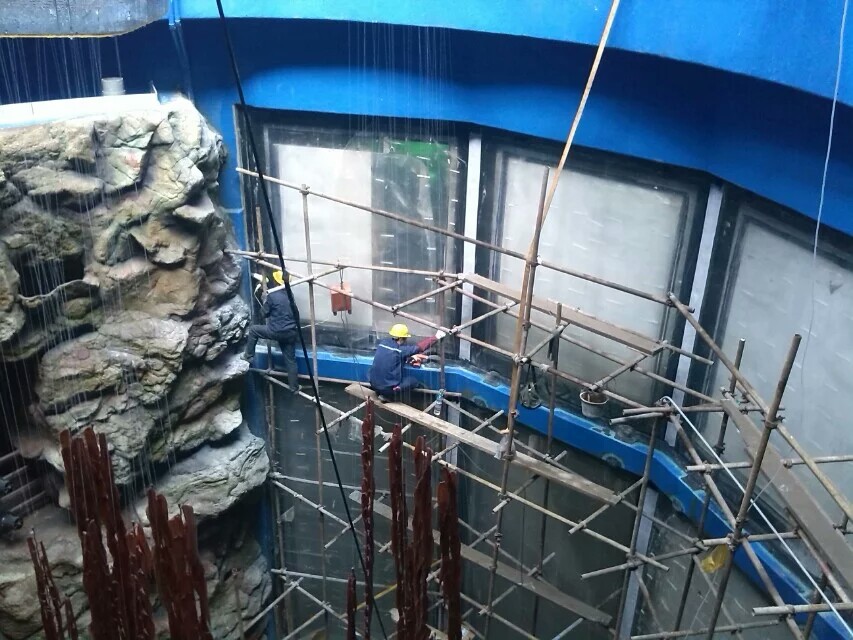 Aqu&aacute;rio cil&iacute;ndrico acr&iacute;lico - LEYU INSTALLATION
