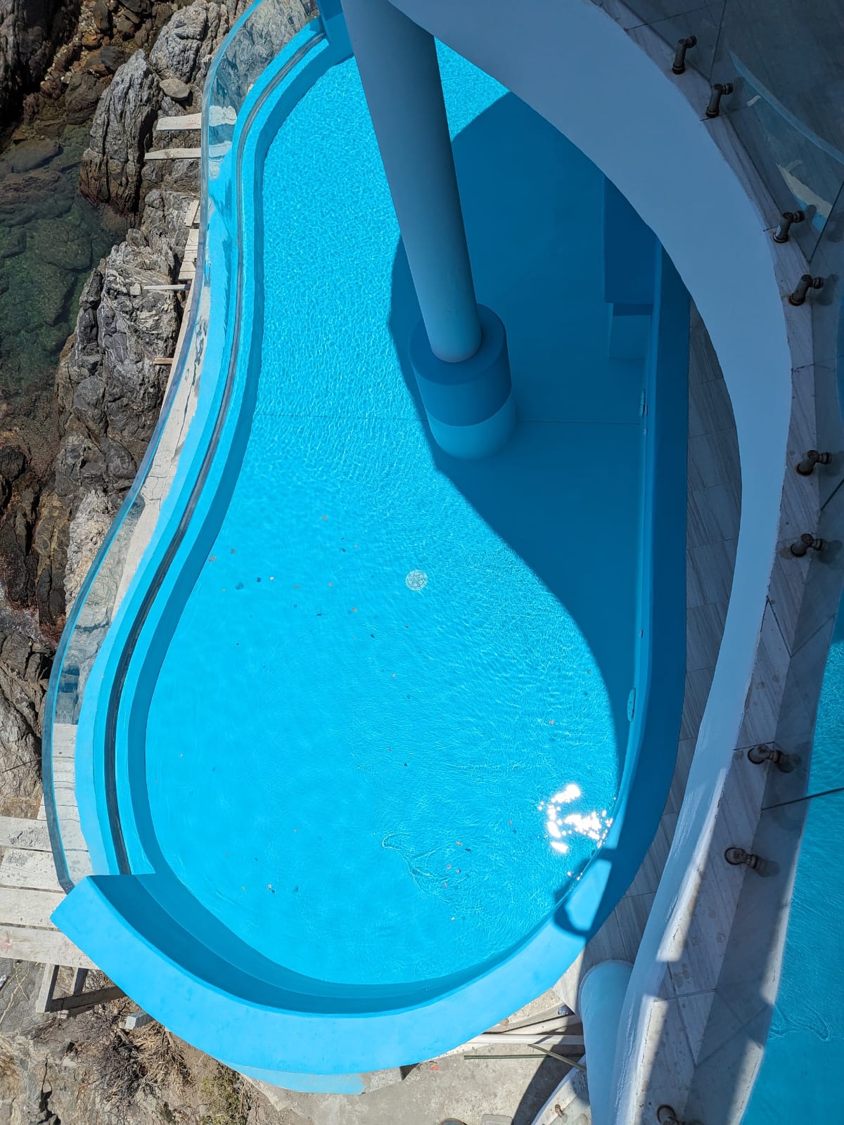 Piscina acr&iacute;lica - instala&ccedil;&atilde;o