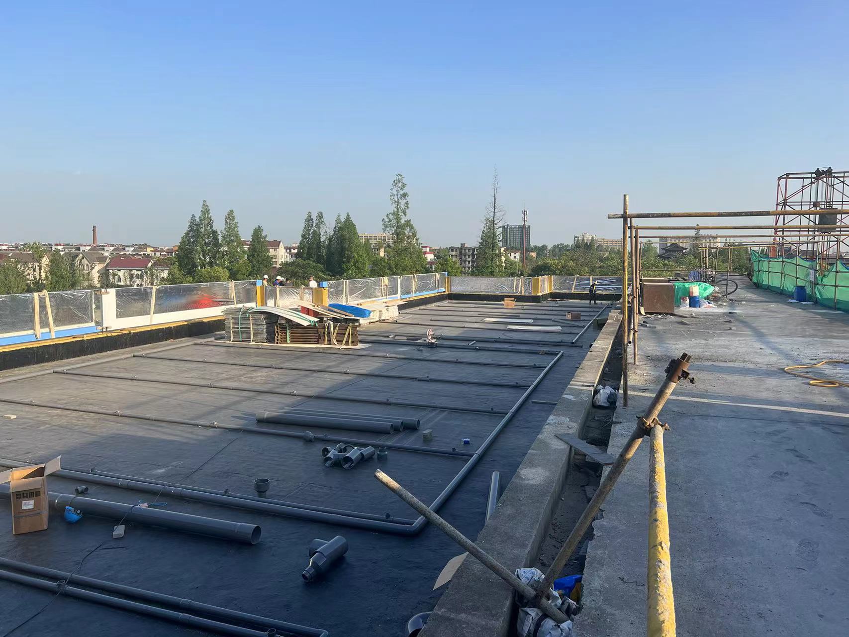 Fabricante de piscinas acr&iacute;licas - especialista em constru&ccedil;&atilde;o de piscinas