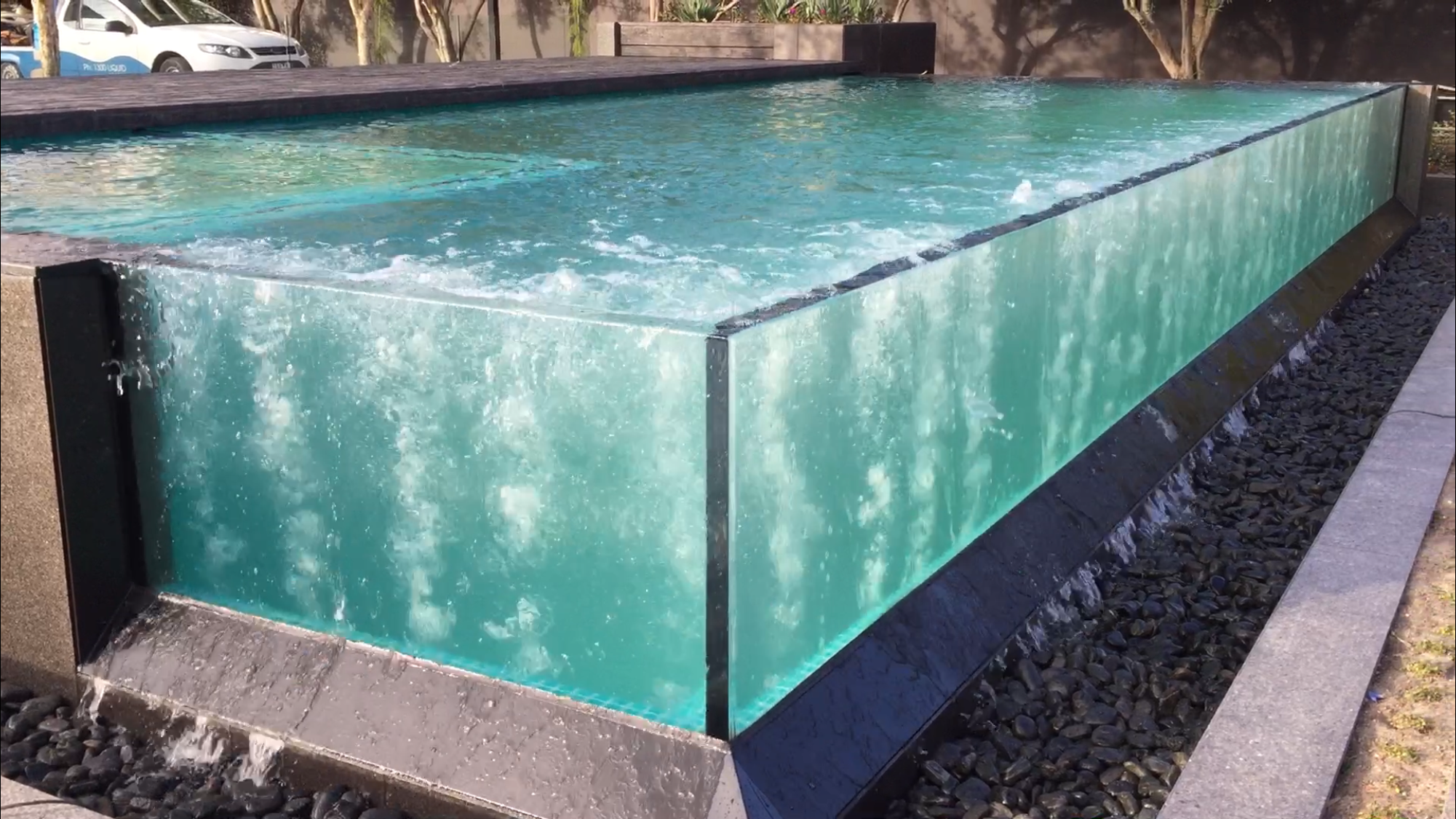 LEYU traz para você uma enorme coleção de piscinas aéreas de acrílico modernas e luxuosas - Leyu