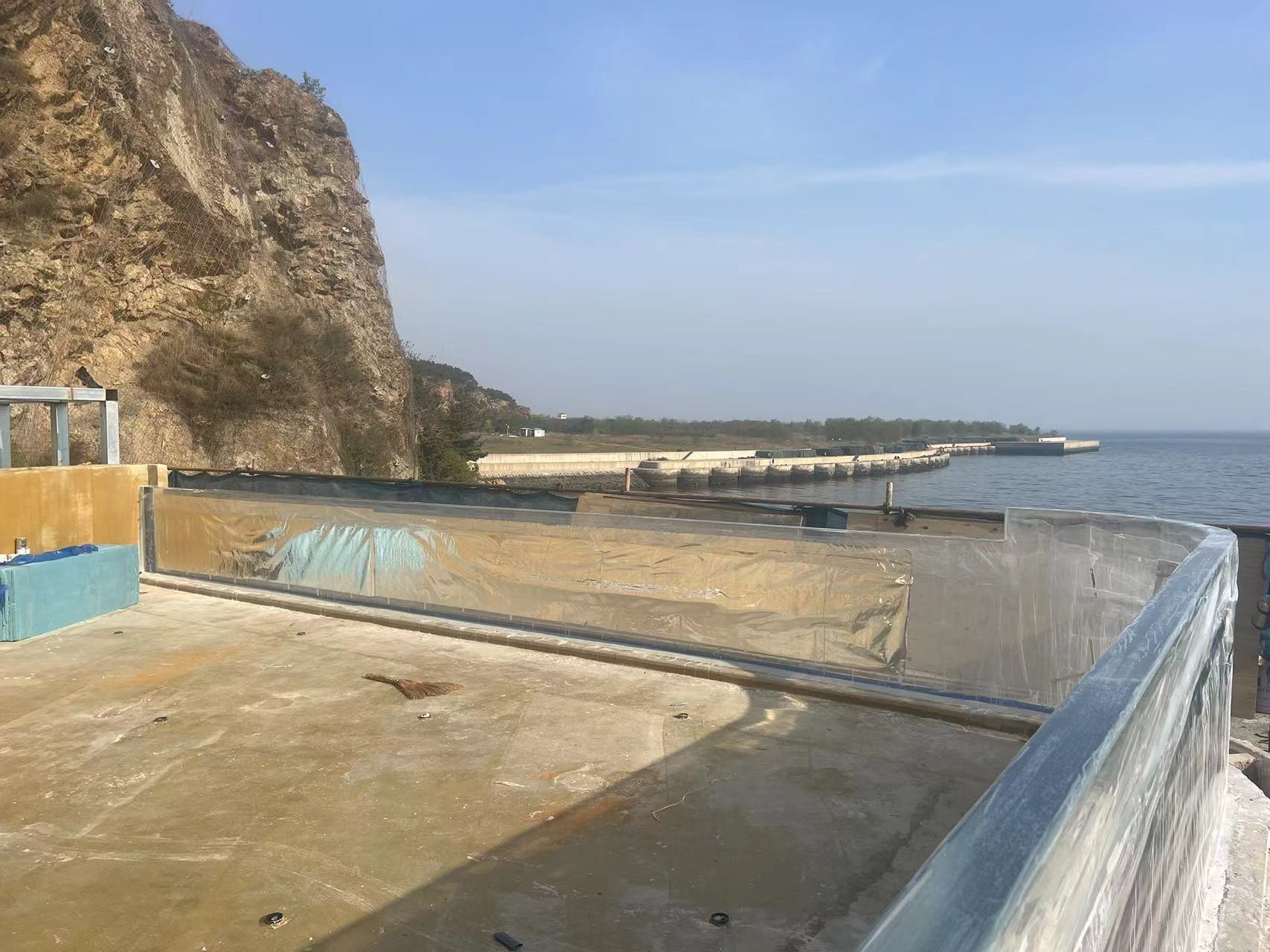 Piscina de Acr&iacute;lico 2025 no Oriente M&eacute;dio - Leyu (4)