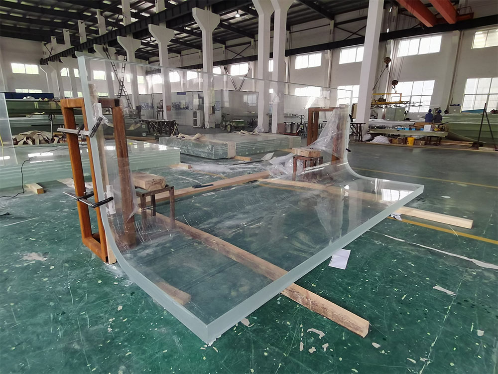 Painel acr&iacute;lico para piscina - LEYU