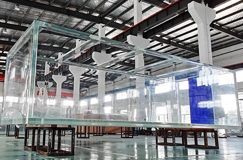 Parede de acrílico para piscina - Uma nova tendência em decoração de piscinas