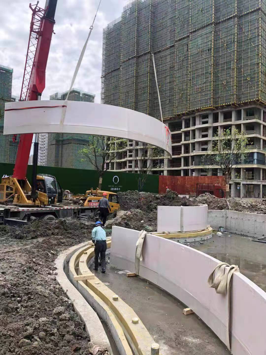A ascensão da melhor piscina externa de acrílico: popularidade e promoção no Oriente Médio