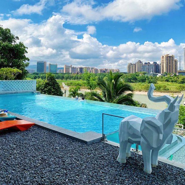 A ascensão da melhor piscina externa de acrílico: popularidade e promoção no Oriente Médio