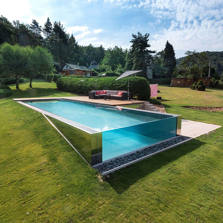 Why Choose Acrylic Over Glass in Manufacturing - Leyu Acrylic Pool (4).jpg