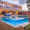Fabricante e instalador de parede de piscina em acrílico transparente Especialista em construção de piscinas em acrílico - Leyu