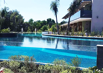 Piscina acrílica unilateral3